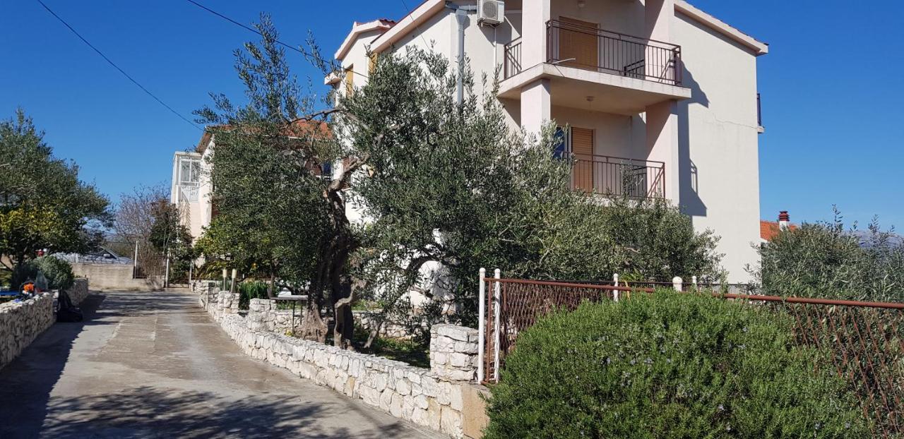 Apartments Jelica 슬라티네 외부 사진